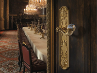 BRILLIANT-CRYSTAL-Door-handle-on-back-plate-LINEA-CALI-180430-rel169f4910.jpg thumb image